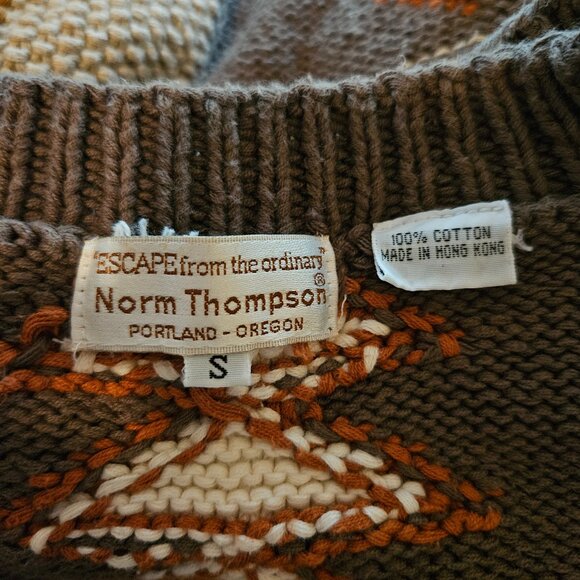 Patterned Sweater - Picture 2 of 2